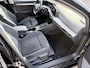 Volkswagen Golf 1.0 eTSI Life Business