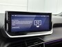 Peugeot 2008 1.2 Hybrid GT 145pk Automaat | 8 JAAR GARANTIE | Stoelmassage | Elektrische Bestuurdersstoel | Camera Voor + Achter | Full-LED | 17"LMV | Keyless Entry/Start | Stoelverwarming | Apple Carplay/Android Auto |