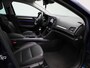 Renault Megane Estate 1.3 TCe Business Edition One | Apple Carplay / Android Auto | Achteruitrijcamera | Parkeersensoren | Lederen Bekleding | Stoelverwarming | Stuurverwarming | Trekhaak |