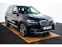 BMW X3 xDrive30e Parking/Driving Assistant - Head up - Hifi - Active Protection - Comfort Access - Elektrisch verwarmde voorstoelen - Zonneschermen achterportierruiten - Sportstoelen - Performance Control -