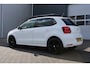 Volkswagen Polo 1.2 TSI Highline 5-Deurs ACC/Camera/Stoelverwarming/Clima/PDCv+a/Bluetooth/LED/RadioCD.AUX.USB/17"LM/ZwarteHemel