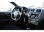 Volkswagen Polo 1.2 TSI Highline 5-Deurs ACC/Camera/Stoelverwarming/Clima/PDCv+a/Bluetooth/LED/RadioCD.AUX.USB/17"LM/ZwarteHemel