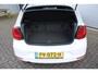 Volkswagen Polo 1.2 TSI Highline 5-Deurs ACC/Camera/Stoelverwarming/Clima/PDCv+a/Bluetooth/LED/RadioCD.AUX.USB/17"LM/ZwarteHemel