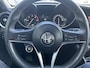 Alfa Romeo Giulia 2.2 Eco Business 19 inch / Akrapovic / Airco / Cruise / nav