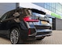 BMW X1 xDrive30e | M-SPORT | NAP! | PANO | H/K AUDIO | HUD | MEMORY | 20'' | KEYLESS | LED ADAPTIEF |
