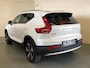 Volvo XC40 1.5 T5 Plug-in hybrid Ultimate Bright | Schuif -/ Kanteldak | Nubuck Bekleding | Harman Kardon Audio | Stoel + Stuurverwarming | 360 Camera | Getint Glas | Elektr. Stoelen | Memory | Keyless |