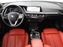 BMW 1-Serie 118i High Executive | Sport Line | Panoramadak | Leder | Stoelverwarming | Keyless | Live Cockpit | Carplay | Sportstoelen | Navigatie | Spiegel Pakket | Parkeerhulp | Climate control