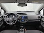 Toyota Yaris 1.5 Hybrid Dynamic | Nederlandse Yaris | Parelmoer Lak | LM Velgen | Climate Control |