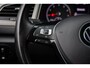 Volkswagen T-Roc 1.5 TSI Style | Achteruitrijcamera | Trekhaak | AppleCarplay/Androidauto | adaptief Cruise control | Parkeersensor voor en achter | Stoelverwarming | | Achteruitrijcamera | Cruise control adaptief | Multimedia-voorbereiding