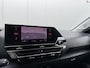Citroën C4 1.2 Puretech Shine Automaat 18 Inch Navi Camera LED DAB Apple Carplay Dodehoek Rijstrook ACC Leder Stof