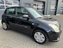 Suzuki Swift 1.3 met nieuwe APK! Airco, elektrische ramen