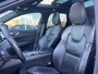 Volvo XC60 T8 Recharge AWD Inscription Black Pack | Trekhaak | Panoramadak | Luchtvering | Bowers&Wilkins | Stoelkoeling | Blackpack | BLIS | Carplay |