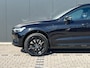 Volvo XC60 T8 Recharge AWD Inscription Black Pack | Trekhaak | Panoramadak | Luchtvering | Bowers&Wilkins | Stoelkoeling | Blackpack | BLIS | Carplay |