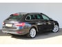 Skoda Superb Combi 1.4 TSI iV Business Edition | Uitklapbare trekhaak | Camera | Cruise controle adaptief | Stoel- & stuurverwarming | Navigatie |