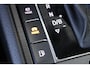 Skoda Superb Combi 1.4 TSI iV Business Edition | Uitklapbare trekhaak | Camera | Cruise controle adaptief | Stoel- & stuurverwarming | Navigatie |