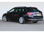 Skoda Superb Combi 1.4 TSI iV Business Edition | SOH 93% | Uitklapbare trekhaak | Cruise controle adaptief | Stoel- & stuurverwarming | Navigatie |
