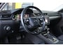 Skoda Superb Combi 1.4 TSI iV Business Edition | Uitklapbare trekhaak | Camera | Cruise controle adaptief | Stoel- & stuurverwarming | Navigatie |