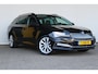 Skoda Superb Combi 1.4 TSI iV Business Edition | Uitklapbare trekhaak | Camera | Cruise controle adaptief | Stoel- & stuurverwarming | Navigatie |
