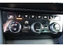 Skoda Superb Combi 1.4 TSI iV Business Edition | Uitklapbare trekhaak | Camera | Cruise controle adaptief | Stoel- & stuurverwarming | Navigatie |