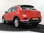 Volkswagen T-Roc 1.5 TSI Style Business | Stoelverwarming | Camera | Navigatie | Carplay |