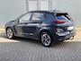 Hyundai Kona Electric EV Premium 64 kWh / Afneembare Trekhaak / Head Up Display / All Season Banden / Stoelverwarming / Stuurwiel Verwarmbaar / Stoel Ventilatie / Achterbank Verwarmbaar / Adaptieve Cruise Control / Krell Geluidsinstallatie