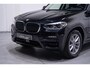 BMW X3 sDrive18d High Executive Camera 360 Sportstoelen Leder 2e Eigenaar NAP navigatie bleutooth telefonie private-glas PDC v+a electr. achterklep led-verlichting 18"lmv ACC DAB groot licht assist stoelverwarming electrisch bedienbare voorstoelen