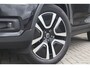 Volvo XC40 1.5 T3 Business Pro | Achteruitrijcamera | Parkeersensoren | Stoelverwarming | Lederen Bekleding | Lichtmetalen Velgen 19 inch | Navigatie | Apple Carplay | Android Auto | Cruise Control Adaptief