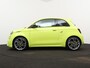 Abarth 500e Turismo 42 kWh 155 pk Automaat | Accu 98,7% | Navigatie | 18"LMV| Lederen/Alcantara Bekleding | Dodehoek Detectie | Parkeersensoren Voor/ Achter |