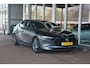 Mazda 3 2.0 e-SkyActiv-X M Hybrid 180 Comfort met Bose | LED | Stoelverwarming | Keyless | Head Up Display | Clima | Navi | Bluetooth | NL Auto!! |