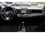 Toyota RAV4 2.5 Hybrid Dynamic / Camera / Navigatie / Cruise Control / 2e Eigenaar / Compleet dealer onderhouden