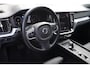 Volvo V60 2.0 B3 Momentum | Lederen Bekleding | Stoel- en stuurverwarming | Achteruitrijcamera | Parkeersensoren voor + achter | Navigatie | Verwarmde Voorruit | Apple Carplay | Android Auto |