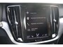 Volvo V60 2.0 B3 Momentum | Lederen Bekleding | Stoel- en stuurverwarming | Achteruitrijcamera | Parkeersensoren voor + achter | Navigatie | Verwarmde Voorruit | Apple Carplay | Android Auto |