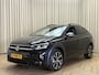 Volkswagen Taigo 1.5 TSI R-Line 150 PK 3x R-Line / Carplay / IQ-Light / Alcantara / Virtual Cockpit / Adapt. Cruise / Afn. Trekhaak / Stoelverwarming / Keyless / Camera / 18'' LMV