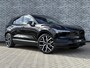 Volvo EX30 Single Motor Ext Range Plus Black Ed Europa 69 kWh | Adaptieve Cruise Control | Stoel- stuurwielverwarming | Harman Kardon | Park Assist Camera achter | Keyless | Google Services | Extra getint glas achter