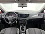 Volkswagen Polo 1.0 TSI Highline | Navigatie | Apple Carplay / Android Auto | Climate Control | Parkeersensoren | Adaptive Cruise Control | DAB | Lichtmetalen Velgen |