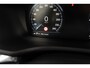 Volvo V60 2.0 T6 Recharge AWD R-Design | Plug-in Hybrid (PHEV) | Panoramadak | Trekhaak | Achteruitrijcamera | Elektrische Achterklep | Keyless Entry | Stoelverwarming | Navigatie | Apple Carplay | Android Auto