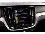 Volvo V60 2.0 T6 Recharge AWD R-Design | Plug-in Hybrid (PHEV) | Panoramadak | Trekhaak | Achteruitrijcamera | Elektrische Achterklep | Keyless Entry | Stoelverwarming | Navigatie | Apple Carplay | Android Auto