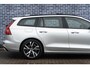 Volvo V60 2.0 T6 Recharge AWD R-Design | Plug-in Hybrid (PHEV) | Panoramadak | Trekhaak | Achteruitrijcamera | Elektrische Achterklep | Keyless Entry | Stoelverwarming | Navigatie | Apple Carplay | Android Auto