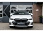 BMW 5-Serie 520i M Sport | Panorama | Bowers & Wilkins | Head-Up | 360° | 21 Inch | Driving Ass. Plus | Trekhaak |