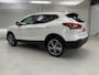 Nissan Qashqai 1.3 DIG-T Premium Edition / Lederen Bekleding / Navigatie / Panoramadak / Stoelverwarming / Cruise Control / Climate Control /