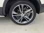Nissan Qashqai 1.3 DIG-T Premium Edition / lederen bekleding / Naviagtie / LM velgen / Panorama dak.
