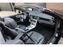 Mercedes-Benz SLK 300, Nieuwstaat !! Cruise, Climate Airco, Navi, Panoramadak, Leder met memory, Airscarf, 17 inch, P. sensoren v+a, Nieuwe apk en beurt bij dealer gehad