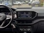 Volkswagen T-Cross 1.0 TSI AUT7 LIFE. AIRCO LED 17 INCH-LMV NAVI ADAP-CRUSE CARPLAY ETC