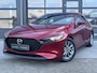 Mazda 3 2.0 e-SkyActiv-G 122 M Hybrid Comfort NAVI | ACHTERUITRIJCAMERA | APPLE CARPLAY | WINTERPAKKET | BOSE PARKEERSENSOREN VOOR +ACHTER | 16 INCH LMV
