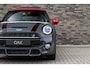 MINI Cooper S Mini 2.0 F1 Aut. | JCW-Trim | Navigatie | Panorama | Schaalstoelen | H&K | Head-Up | Camera | 18"LM | Thunder Grey