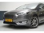 Ford Focus Wagon 1.5 150pk Titanium Automaat | Winterpack | Trekhaak | All-seasonbanden | Keyless | Cruise control | Apple Carplay