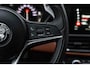 Alfa Romeo Giulia 2.0T Super 200 PK Aut. Pano Keyless Half/Leder Xenon 19''