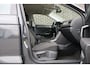 Volkswagen T-Roc 1.5 TSI 150pk Style Business | Trekhaak | Navigatie | Elektrische Achterklep | Volautomatische Airconditioning