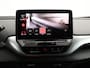 Volkswagen ID.4 First 77 kWh 204 pk | Trekhaak | Camera | Stoel- en Stuurverwarming | Navigatie | Adaptieve cruise control | SOH 91%
