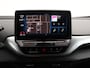 Volkswagen ID.4 First 77 kWh 204 pk | Trekhaak | Camera | Stoel- en Stuurverwarming | Navigatie | Adaptieve cruise control | SOH 91%
